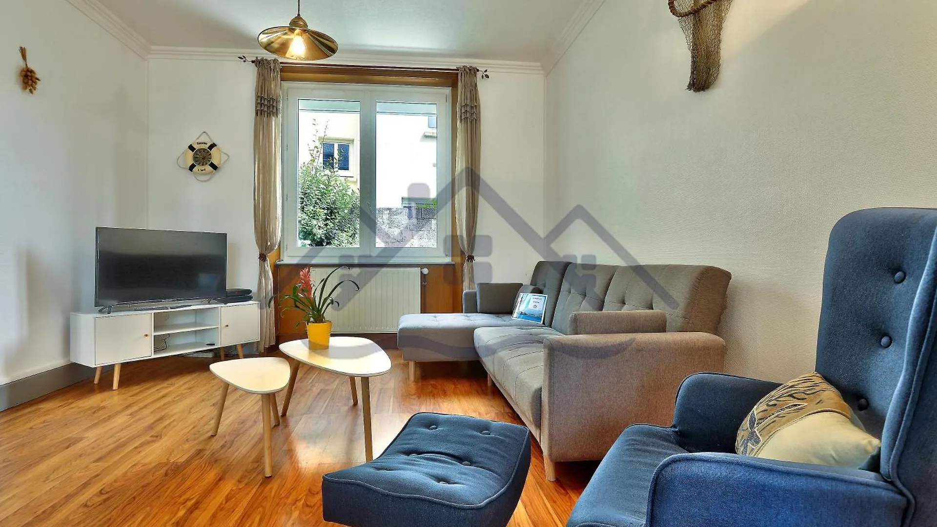 Ty Geoland: Charming Garden Home in Guilvinec with Wi-Fi Holiday home