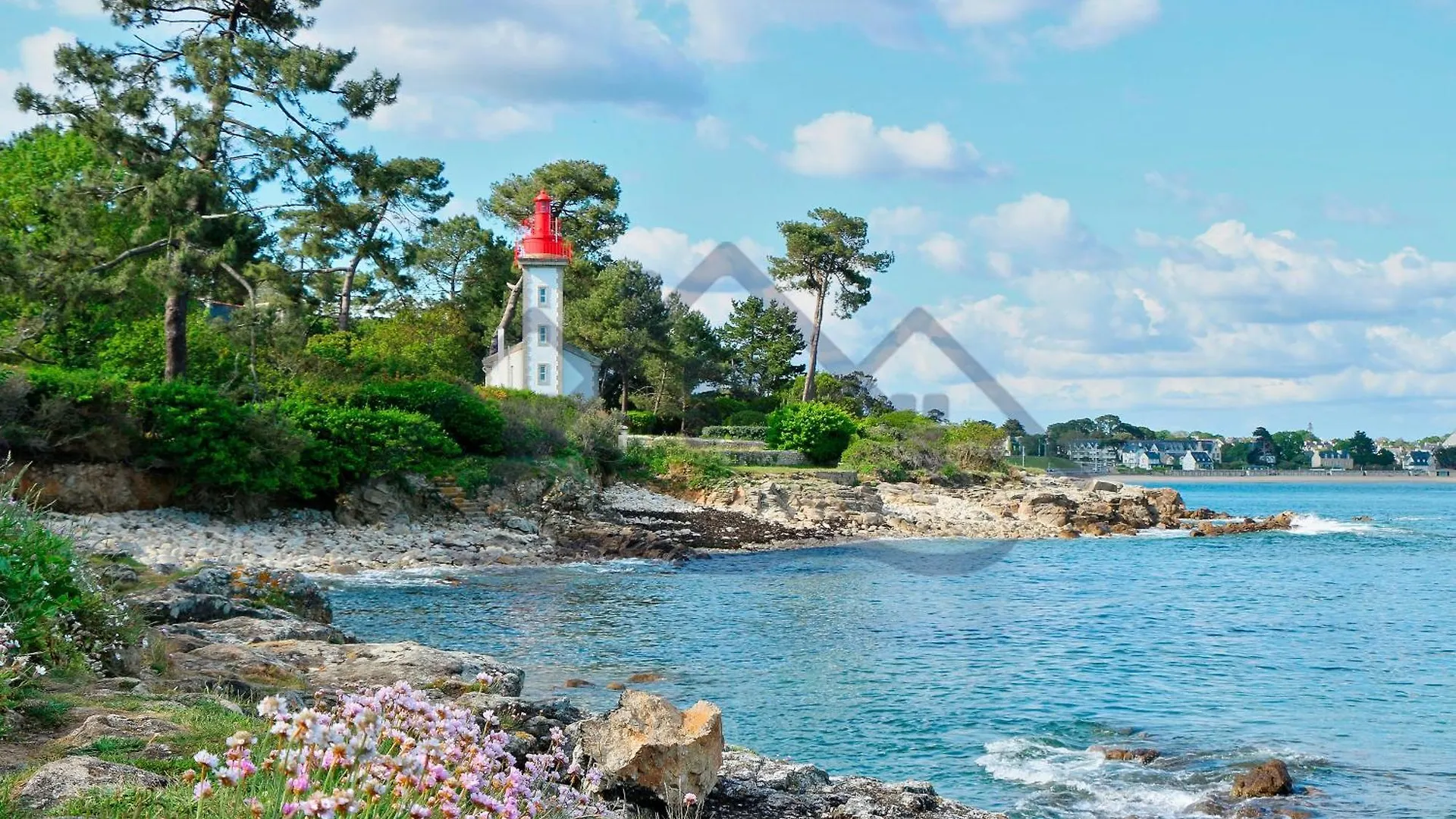 Ty Geoland: Charming Garden Home in Guilvinec with Wi-Fi