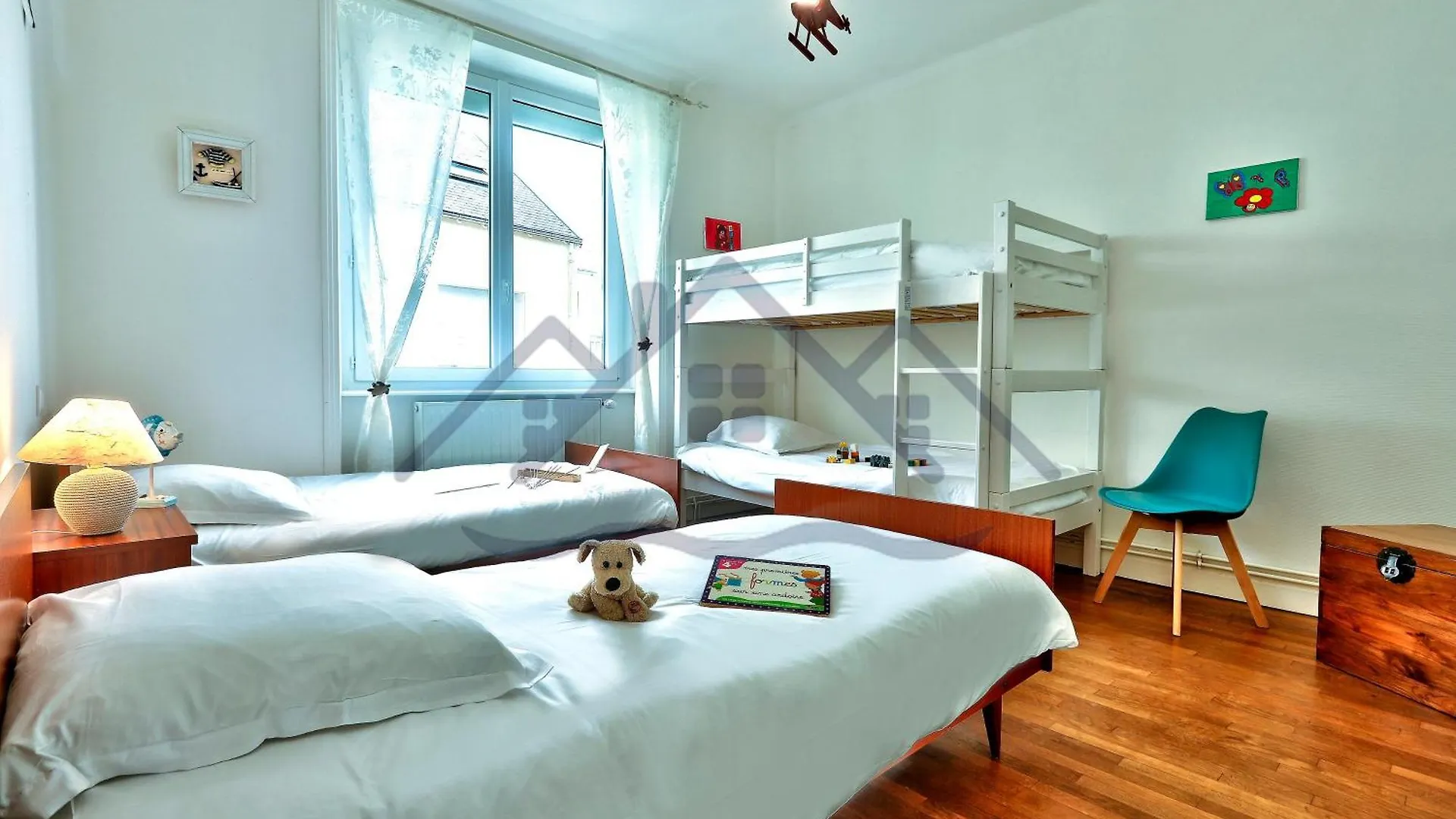 Ty Geoland: Charming Garden Home in Guilvinec with Wi-Fi
